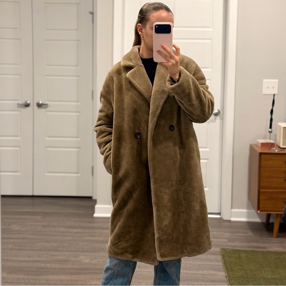 ZARA Cozy Brown Teddy Jacket Size XS | Tan Faux Fur Jacket | Excellent Condition - Picture 8 of 8